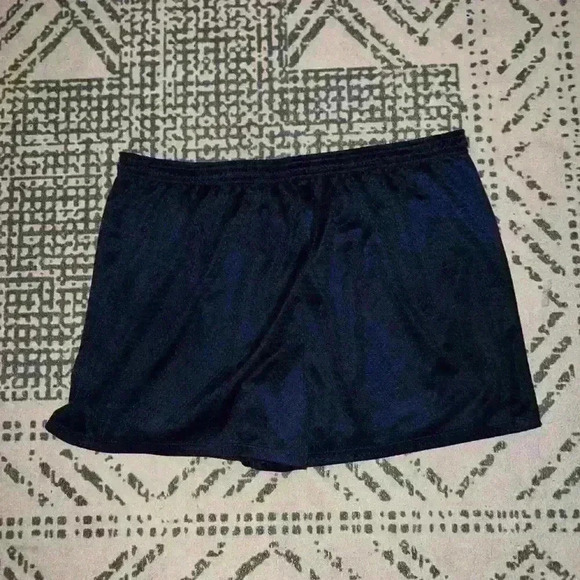 Champion Shorts - Picture 3 of 3